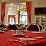 Hotel Esplanade And Golf Mariánské Lázně