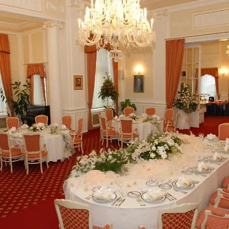 Esplanade And Golf Hotel Mariánské Lázně