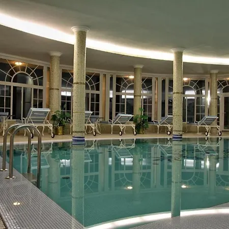 Esplanade And Golf 5*