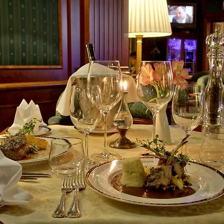 Отель Esplanade And Golf 5*