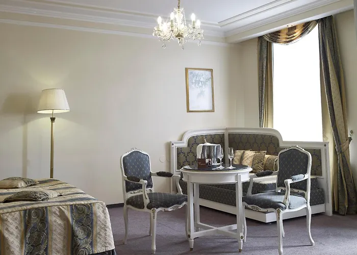 Esplanade And Golf Hotell