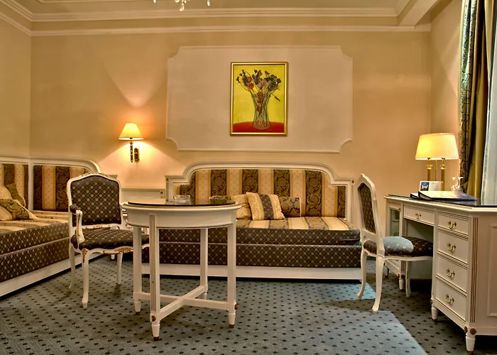 Esplanade And Golf 5*